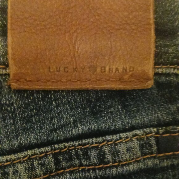 Lucky Brand Jean's Size 6/28 Short Straight Leg - Picture 7 of 12